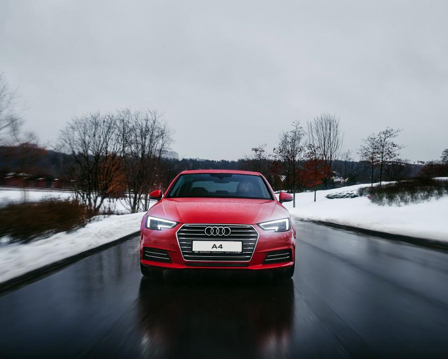  Audi A4 1.4 TFSI Sport (B9) 2015 года  (WW) (фото 7 из 12)